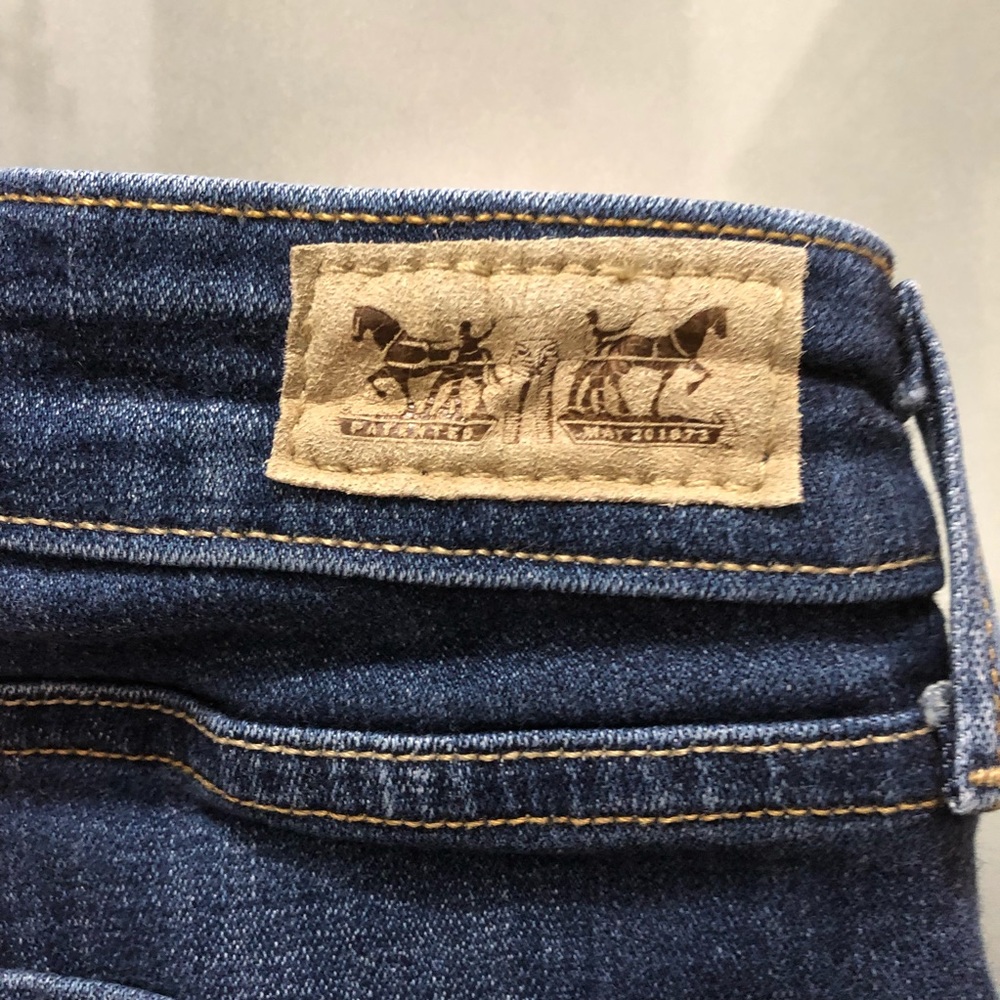 Levi’s Jeans - Picture 4 of 4